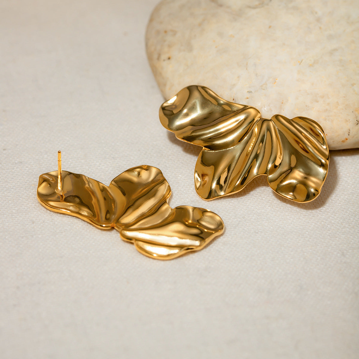 Gold flower Earrings