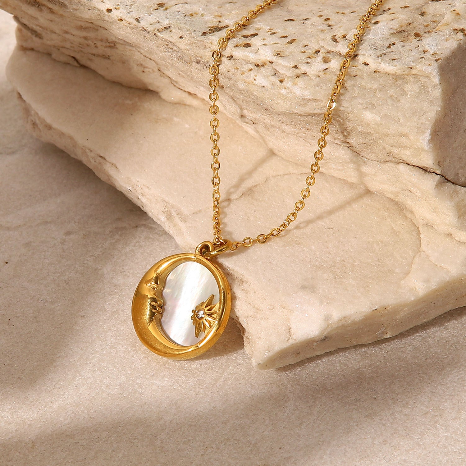 BUY MOON STAR PENDANT SET FOR WOMEN ONLINE IN DUBAI | UAE