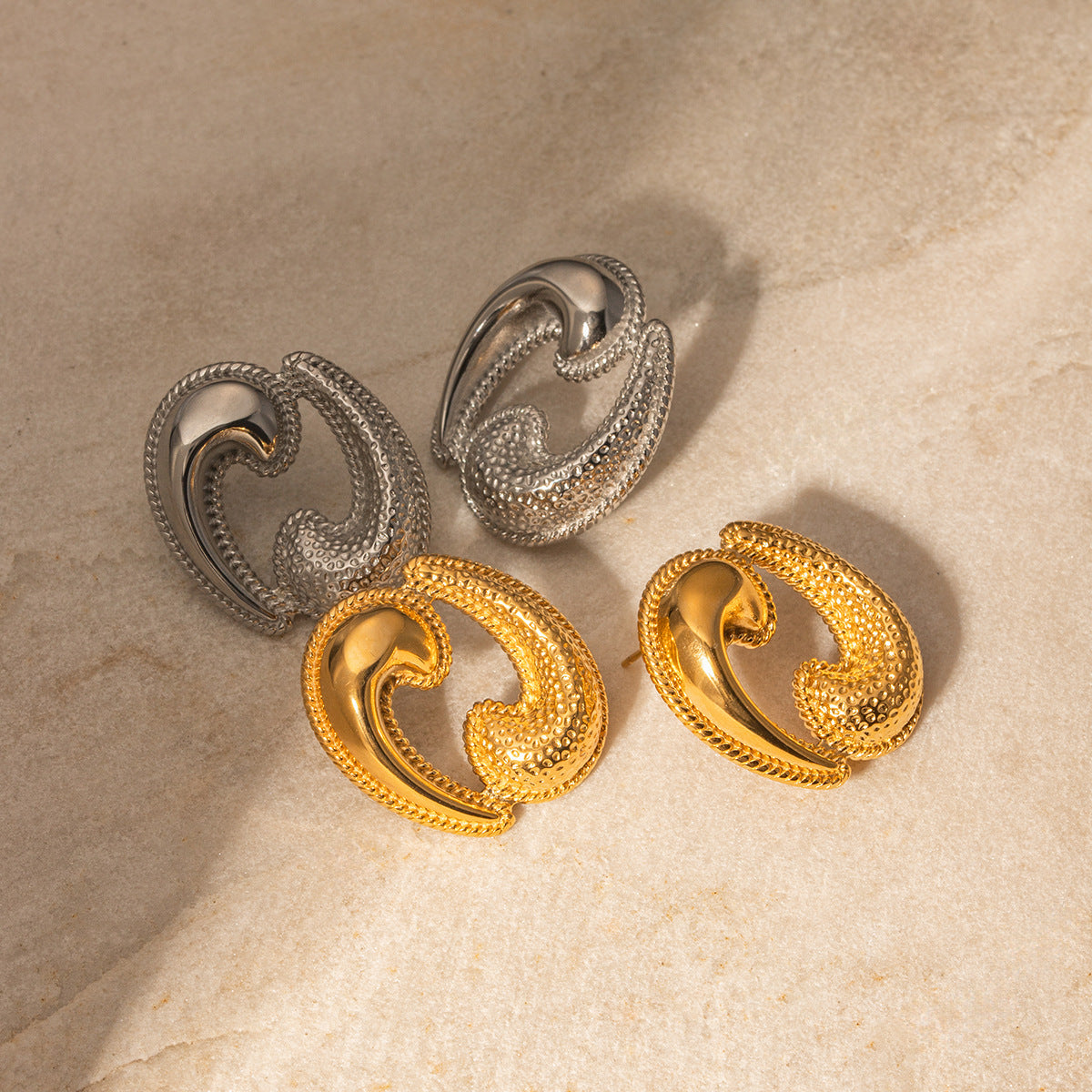 BUY OVAL EARRINGS FOR WOMEN ONLINE IN DUBAI | UAE