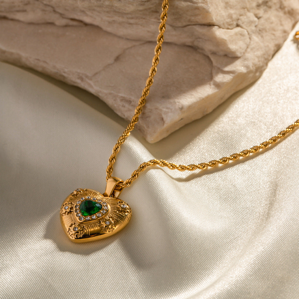 GREEN STONED HEART-SHAPED PENDANT SET IN DUBAI | UAE